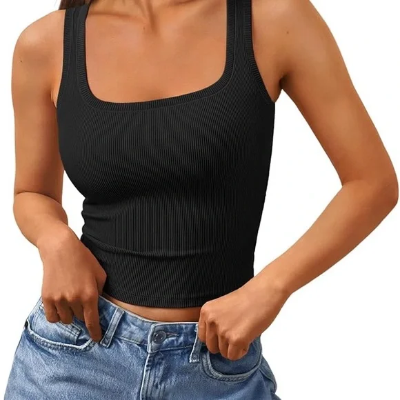 AMAZON Black Fitted Crop Tank Top!❤️🎁 - Picture 8 of 16